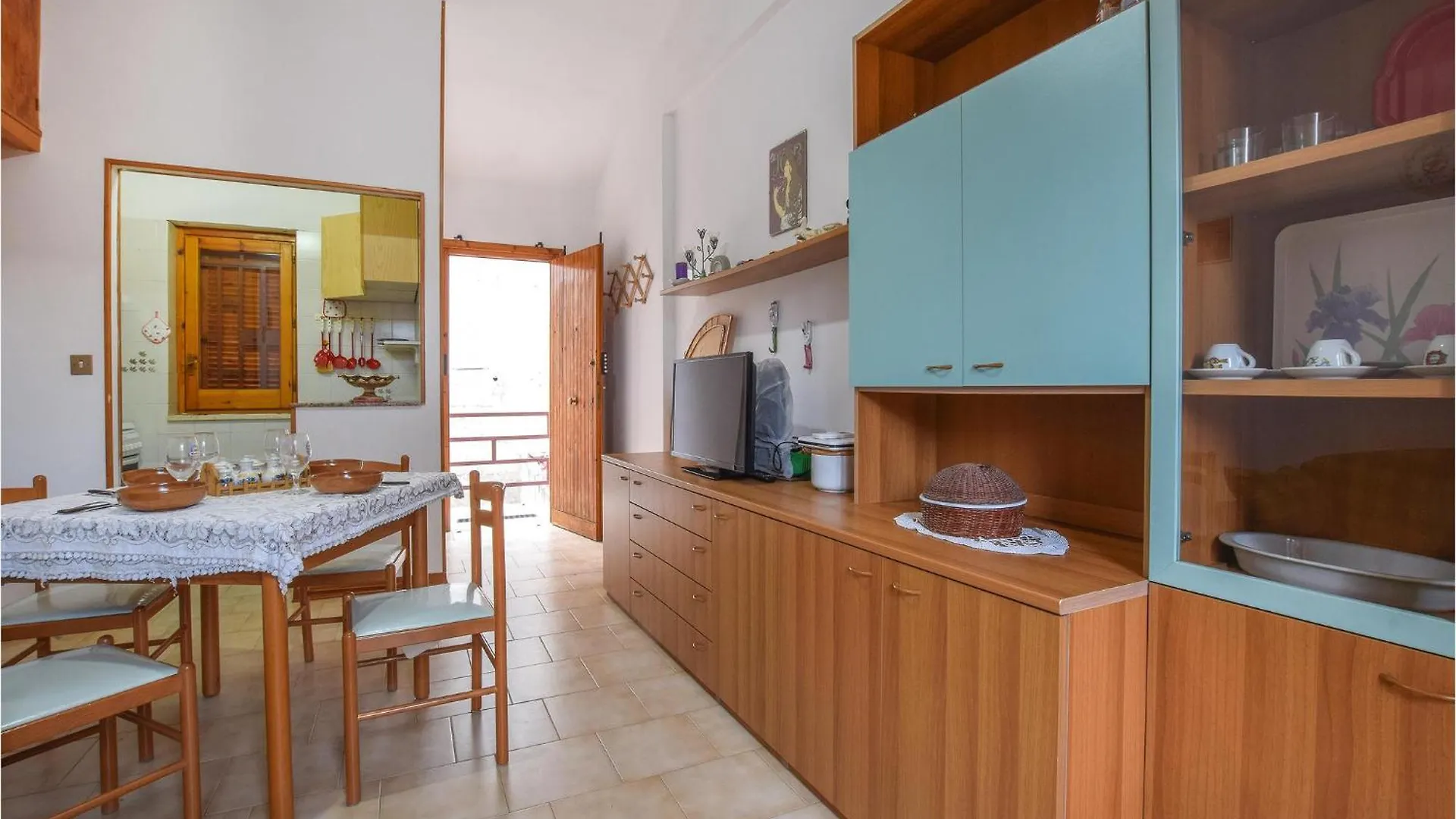 1 Bedroom Nice Apartment In Acqualadrone Sparta 0*,